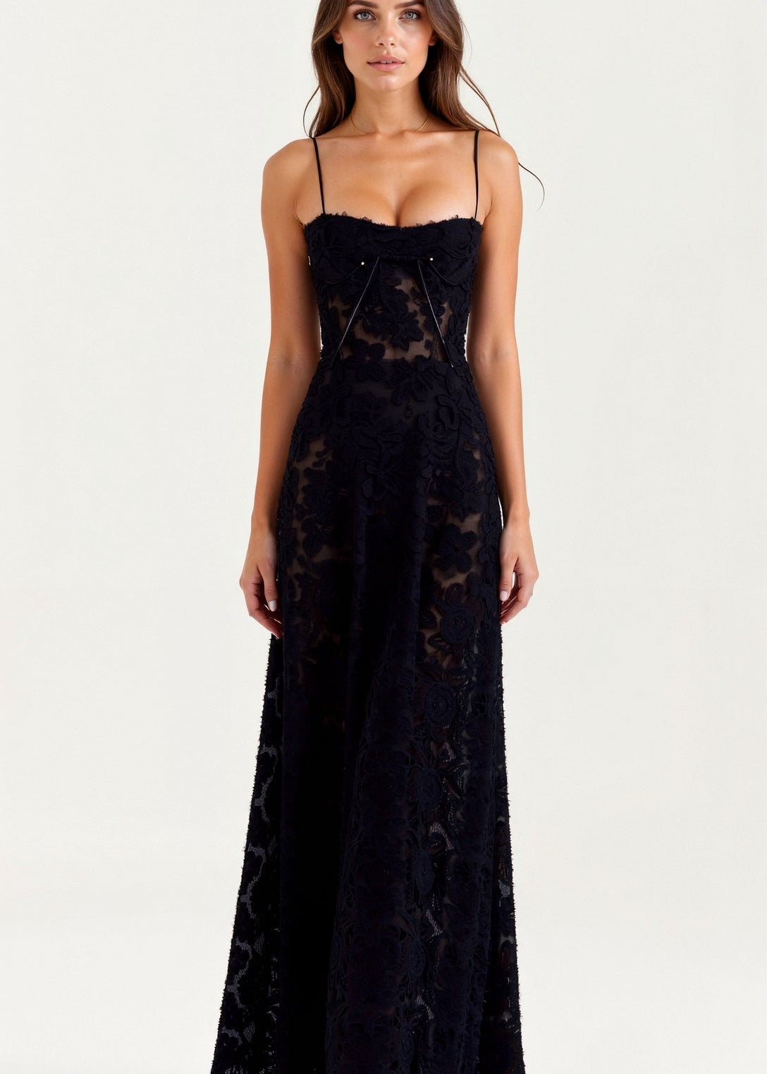 Alma | Maxi dress with lace-up back